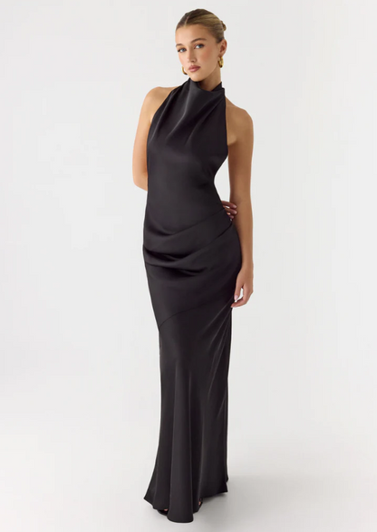 Robe de Soirée Satinée à Col Montant et Dos Nu - Coupe Ajustée